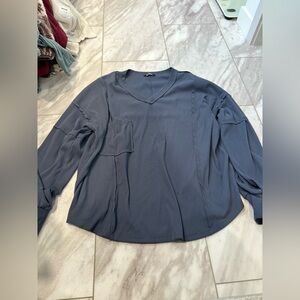 Women's V-Neck Long Sleeve Top - Blue